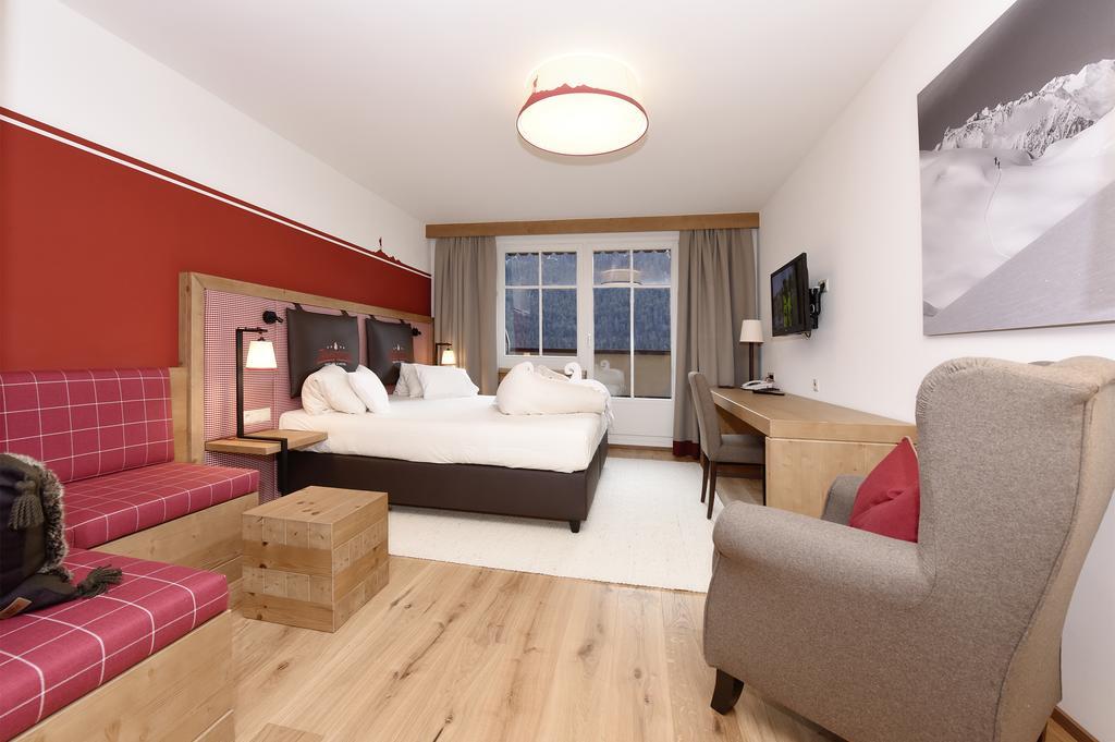Berg-Spa & Hotel Zamangspitze Sankt Gallenkirch Dış mekan fotoğraf