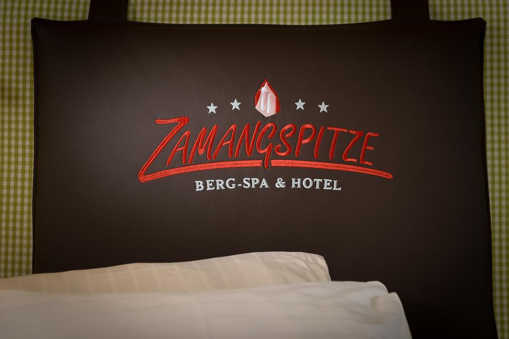 Berg-Spa & Hotel Zamangspitze Sankt Gallenkirch Dış mekan fotoğraf